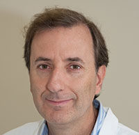 Manual thrombus aspiration associated with a higher rate of direct stenting