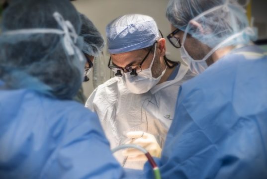 No net benefit for no-touch graft harvesting technique at seven years